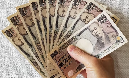 Nhật Bản chi số tiền kỷ lục để vực dậy đồng yen