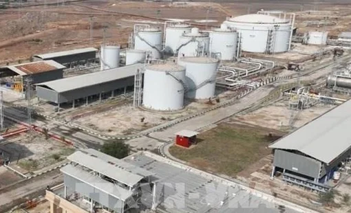 Giá dầu giảm sau khi Mỹ hoãn tấn công Iran, tìm kiếm thỏa thuận hạt nhân