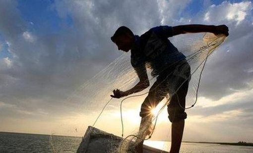 Ai vừa tung hàng trăm tỷ "bắt đáy" PNJ?
