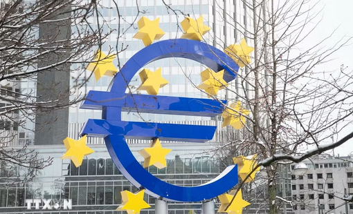 Sản lượng công nghiệp Eurozone tăng mạnh nhất trong khoảng 4 năm rưỡi
