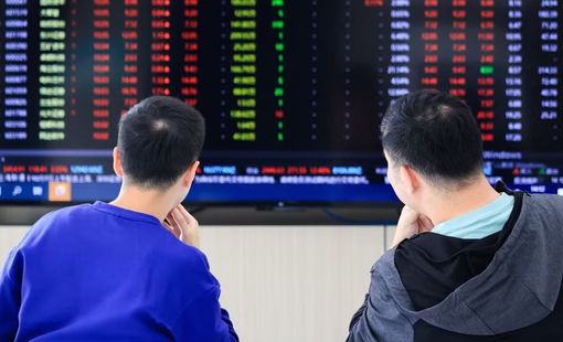 Thị trường chứng khoán thế giới: Nhà đầu tư chấp chới