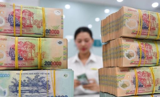 Trái phiếu bất động sản chịu sức ép lớn khi đáo hạn dồn dập, lãi suất huy động neo cao