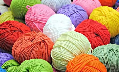 Uniqlo giảm dư nợ, May Việt Tiến báo lãi kỷ lục