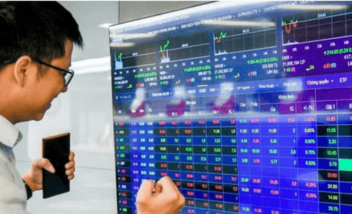 Chứng khoán Vietcap dự phóng VN-Index có thể chạm mốc 1.885 điểm ngay trong tháng 8