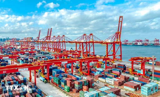 Trung Quốc: Giá tiêu dùng và giá sản xuất cùng giảm tốc trong tháng 7/2026