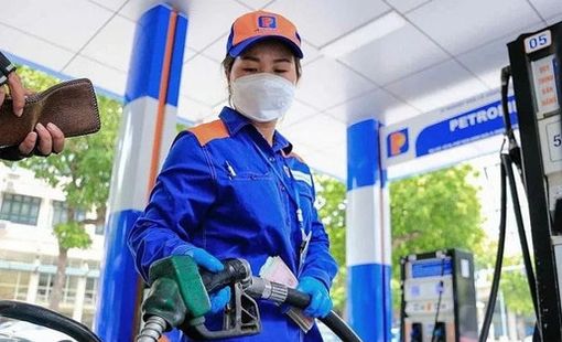 Giá xăng dầu hôm nay 10/9: E5 RON 92 tăng đến 1.260 đồng/lít