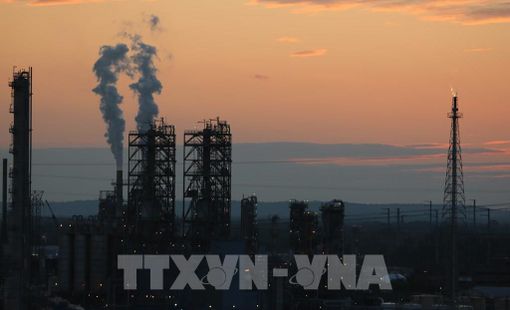 Giá dầu vượt 107 USD/thùng và 3 kịch bản cho kinh tế vĩ mô