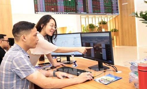 Chờ tin từ Fed, các thị trường chứng khoán châu Á khởi sắc