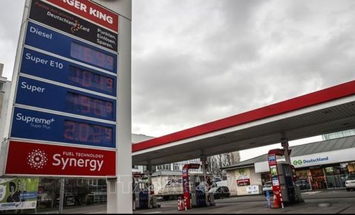 Giá dầu diesel trung bình tại EU xác lập mức cao kỷ lục