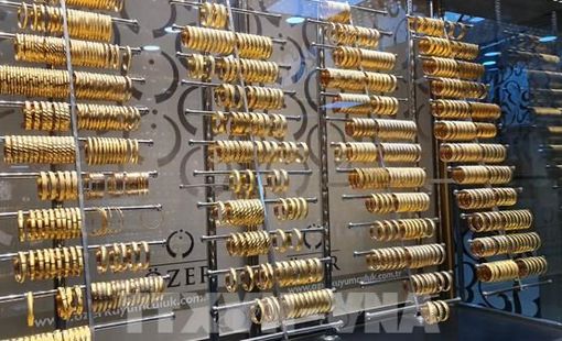 Giá vàng phục hồi từ mức thấp nhất 7 tuần