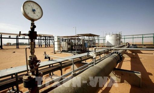 Giá dầu tăng mạnh trong tuần qua do căng thẳng Mỹ - Iran