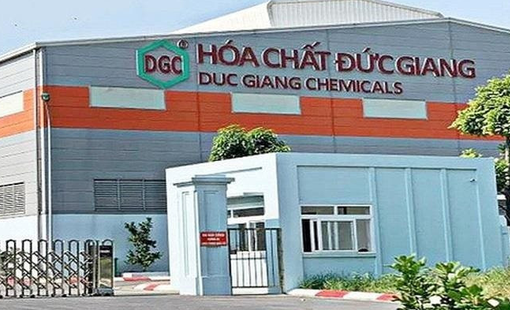 CTCK dự báo Hóa chất Đức Giang: LNST giảm 47% trong năm 2026, rủi ro vẫn tiếp diễn từ cuộc điều tra