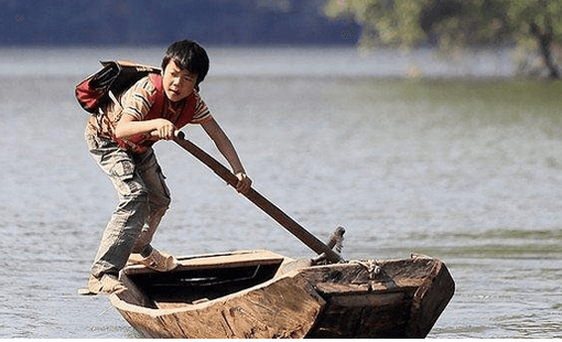 Loạt sếp lớn một doanh nghiệp bất động sản liên tục "bắt đáy" lượng lớn cổ phiếu
