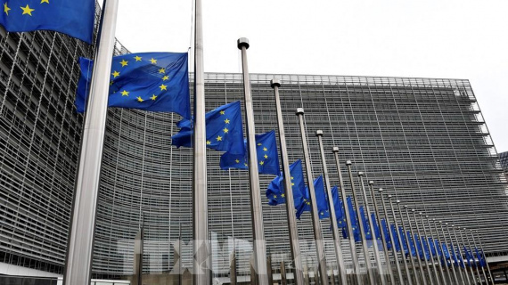 EU áp thuế đánh vào lợi tức của các công ty năng lượng
