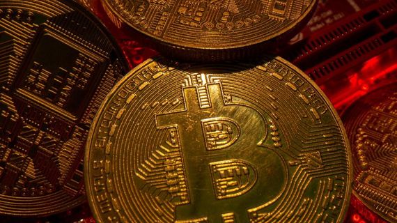Bảng Anh suy yếu khiến bitcoin “lấp lánh” như một kênh phòng ngừa rủi ro