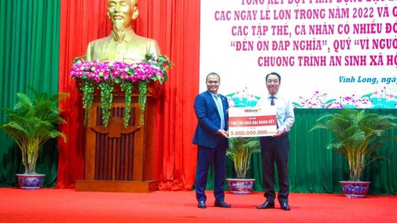 Sovico and HDBank Continue to Promote Social Security Work in The Southwestern Region