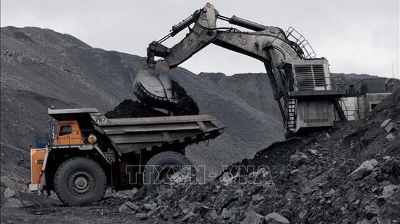Xuất khẩu than đá và điện của Nga sang Trung Quốc tăng mạnh