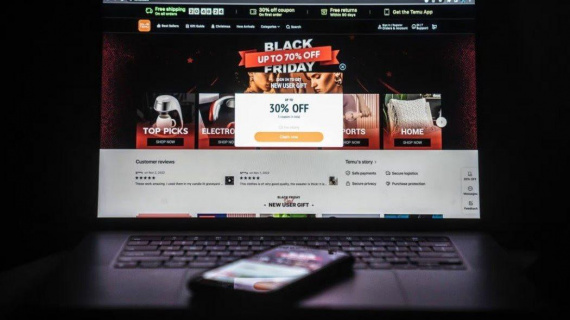 Giảm đến 90% giá hàng hóa, các ứng dụng mua sắm Trung Quốc thách thức Amazon ngay ở sân nhà