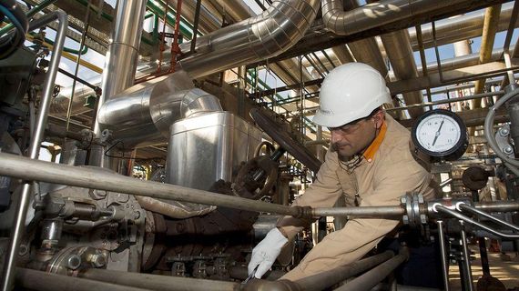 Mỹ sẽ cho hai công ty chuyển dầu Venezuela tới châu Âu để bù cho dầu Nga