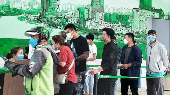 Lao động phi chính thức tham gia BHXH: tự nguyện hay bắt buộc?