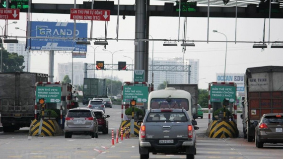 Nhiều dịch vụ áp dụng hình thức trả sau, tại sao thu phí ETC lại khó?