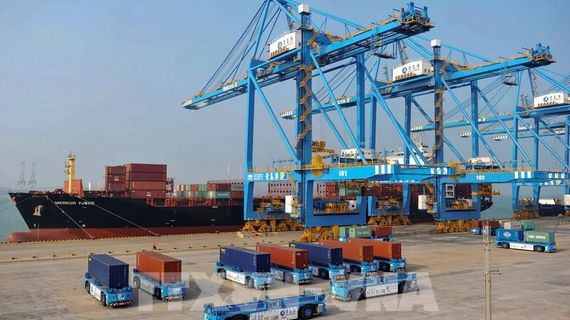 Các chuyên gia kinh tế nhận định về khả năng kinh tế Trung Quốc sẽ vượt Mỹ