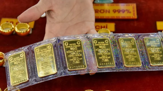 Giá vàng SJC đi ngang khi giá vàng thế giới 