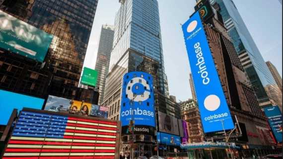 Nhà đầu tư bán mạnh, Dow Jones lại sụt hơn 450 điểm