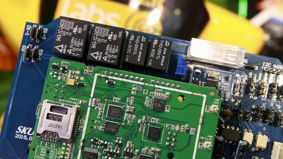 Mỹ cấm xuất khẩu chip sang Trung Quốc - ai sẽ thua thiệt?