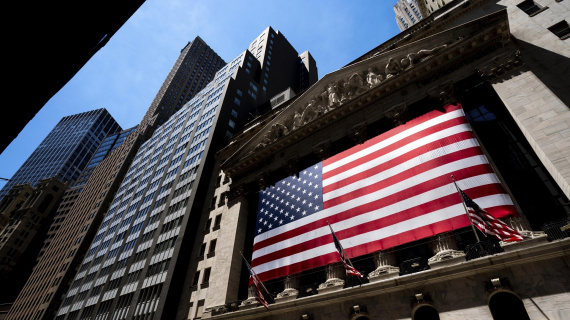 Nhận định về yếu tố chi phối thị trường tài chính toàn cầu năm 2023