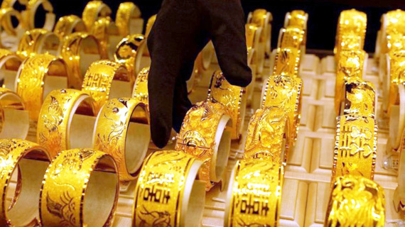 Giá vàng có cơ hội vượt 1.900 USD/ounce?