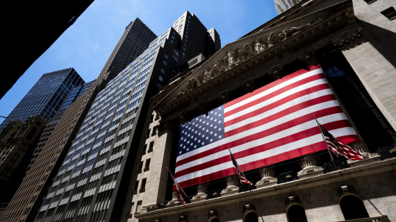 Chứng khoán Mỹ tăng điểm khi lạm phát hạ nhiệt mạnh