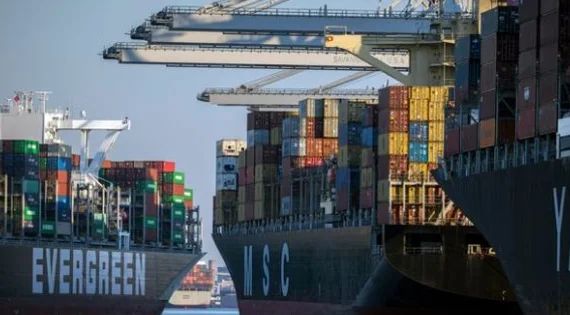 Ngành vận tải biển chuẩn bị đối mặt với thách thức lớn trong năm 2023, thời kì 
