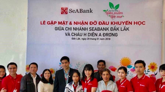 Học bổng Ươm mầm ước mơ SeABank viết tiếp giấc mơ đặt chân tới giảng đường đại học cho 16 học sinh nghèo
