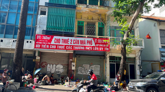 Khó như nhà phố kinh doanh: 