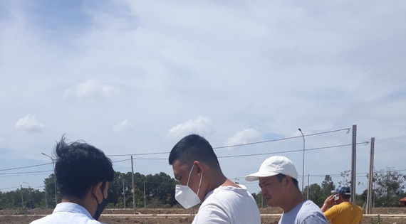 Nhà đầu tư bắt đầu đi 