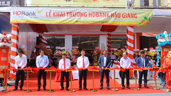 Ngân hàng mở rộng mạng lưới, tăng sức bật cho kinh tế địa phương