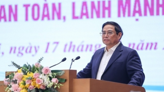 Thủ tướng: Phải tìm điểm cân bằng giữa cung và cầu cho thị trường bất động sản