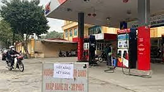 Bộ Công thương và Bộ Tài chính sắp phải giải trình về thị trường xăng dầu