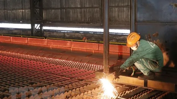 Doanh nghiệp thép trong nước trước áp lực giảm cầu