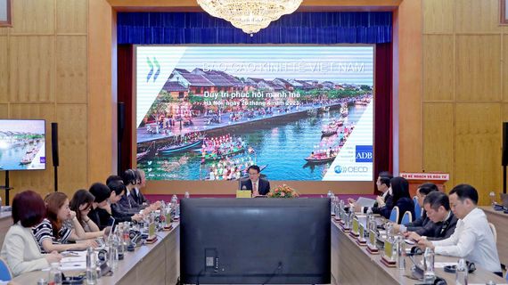 OECD khuyến cáo Việt Nam cần chuẩn bị sẵn sàng cho tình trạng già hóa dân số