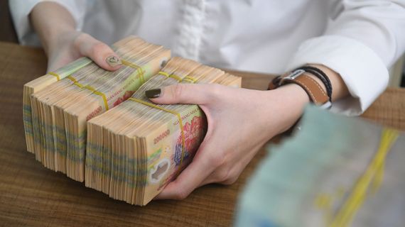 Thu ngân sách từ hoạt động xuất nhập khẩu giảm mạnh