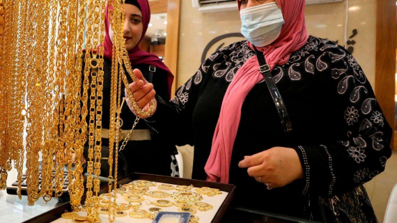 Các chuyên gia nhận định về triển vọng giá vàng sau khoảng thời gian sụt giảm mạnh?