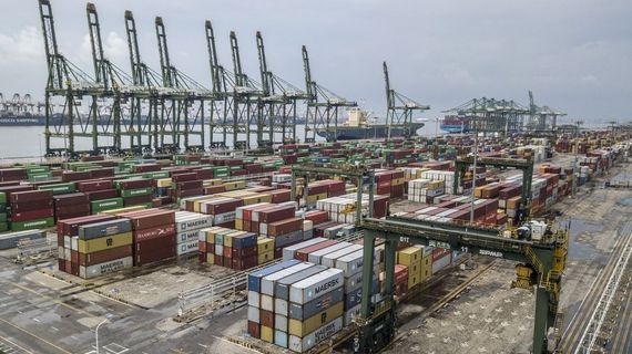 Giới chức Trung Quốc công bố loạt biện pháp hỗ trợ nền kinh tế