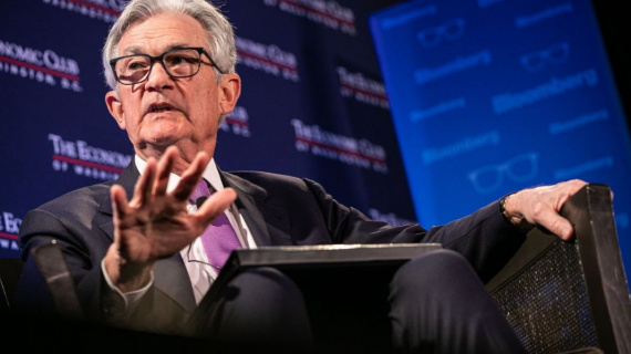 Fed và bài toán cân đối mục tiêu tăng trưởng và lạm phát Mỹ