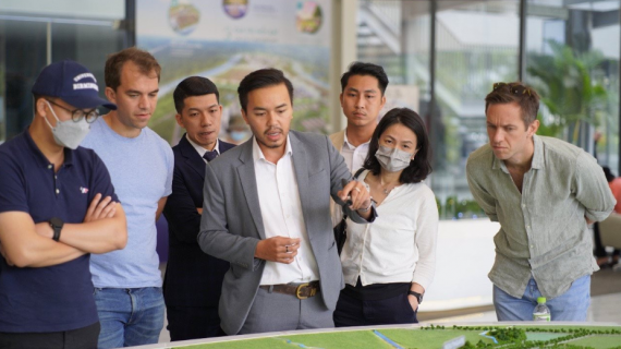 Bức tranh khó hiểu của thị trường nhà đất, xuất hiện lượng nhà đầu tư nước ngoài quay trở lại mua bán