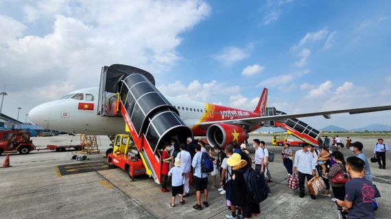 Vietjet yêu chiều vé giảm đến 77%, hè thật phiêu!