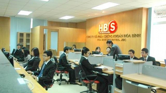 Chứng khoán Hoà Bình (HBS) có tân chủ tịch sinh năm 2003