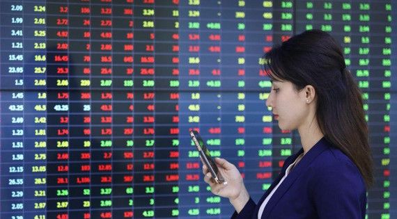 Cập nhật số liệu CTCK ngày 20/1: Thêm VPS, VPBankS và loạt tên tuổi lớn tấp nập công bố BCTC, công ty chứng khoán liên quan tới SCB lỗ “đậm” nhất ngành