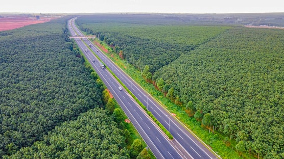 4 tuyến cao tốc của VEC phục vụ hơn 50,5 triệu lượt phương tiện, tăng 11,3% so với cùng kỳ năm 2023